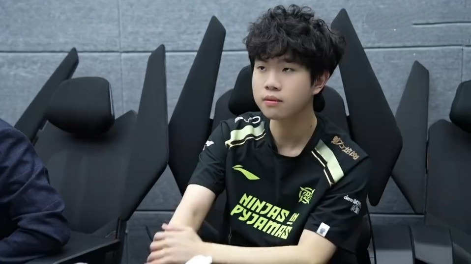 ThunderTalk Gaming 击败 Bilibili Gaming 在 LPL Split 1 2025